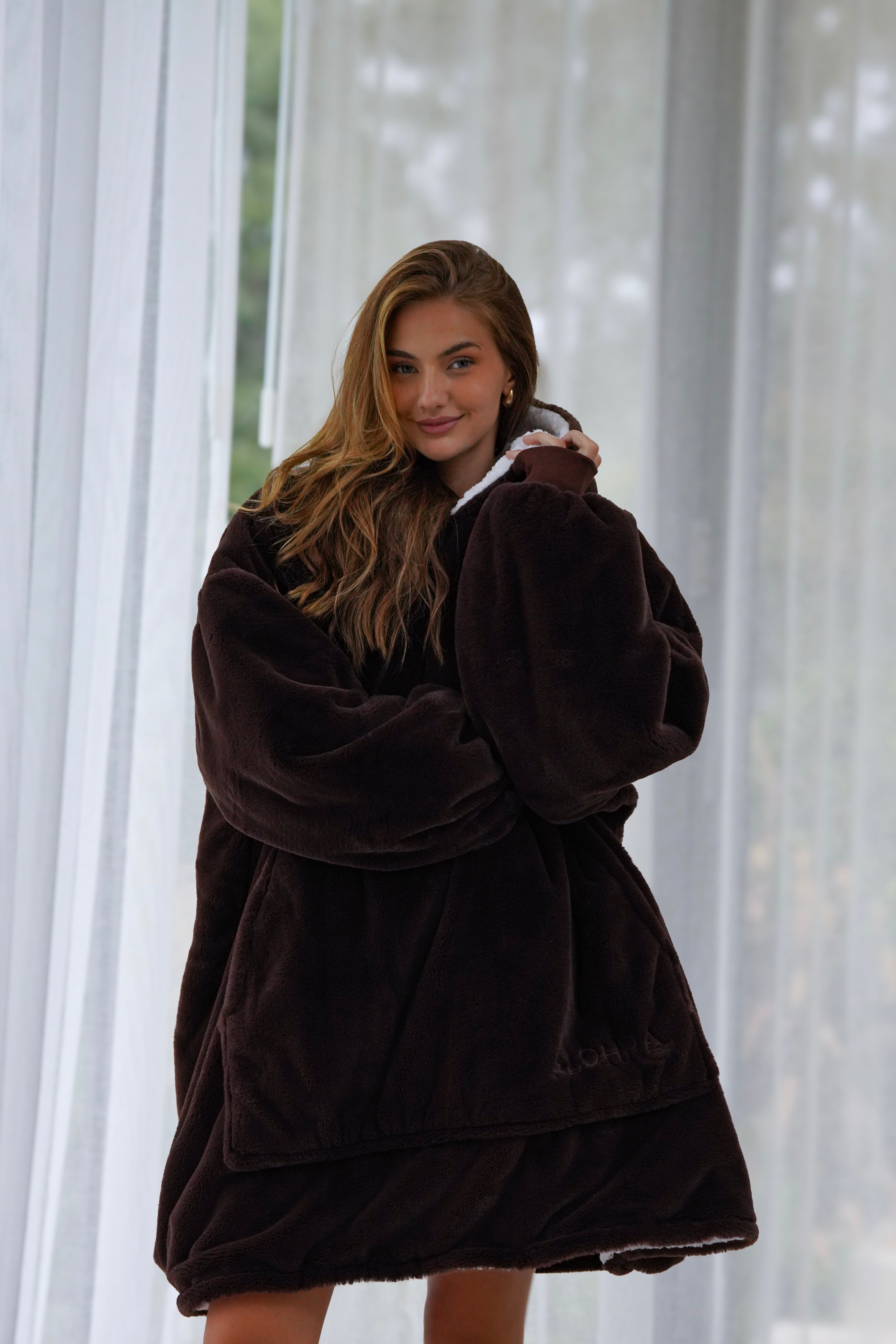 Blanket Hoodie Coco