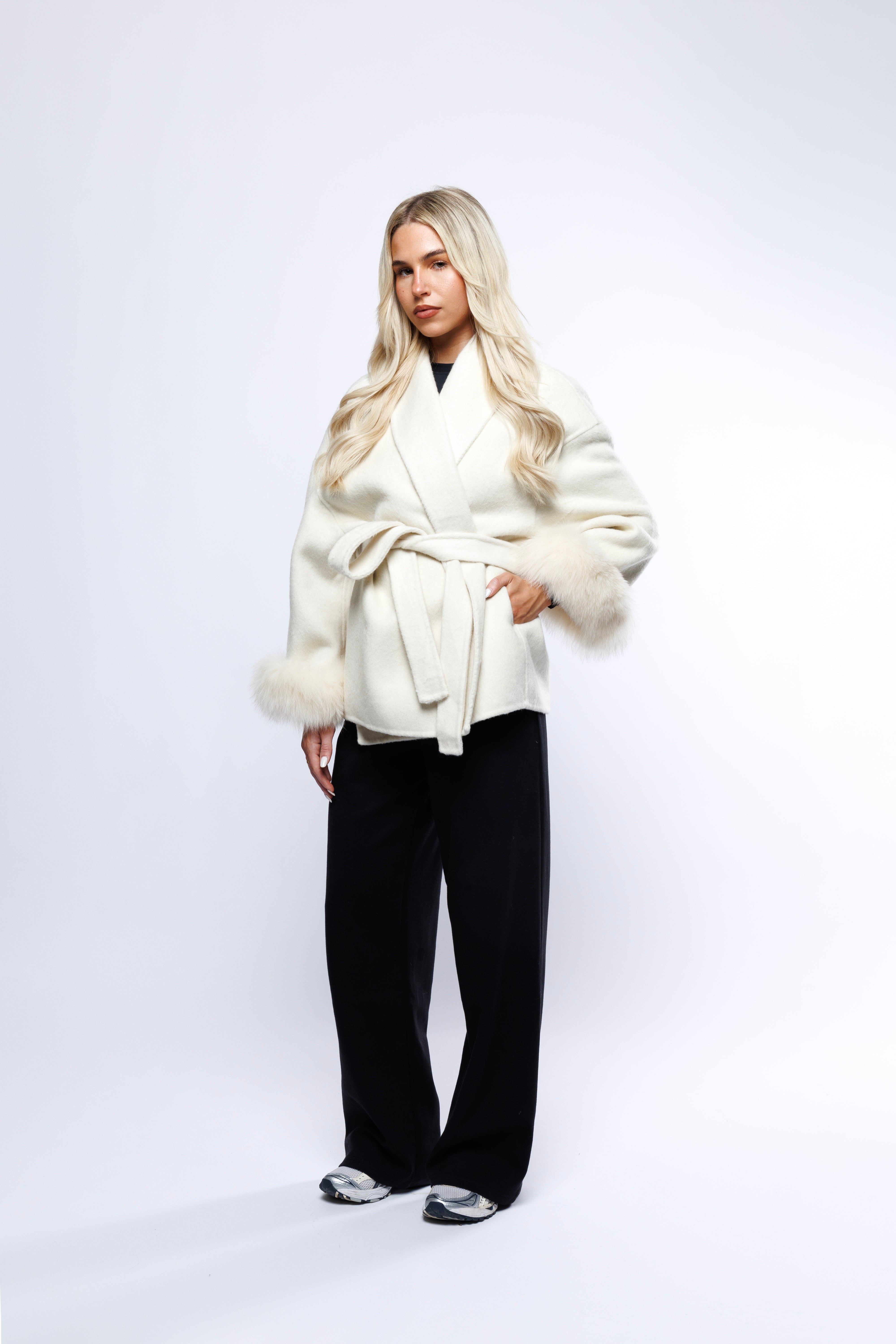 Velvet Blazer with Bow – Off-White