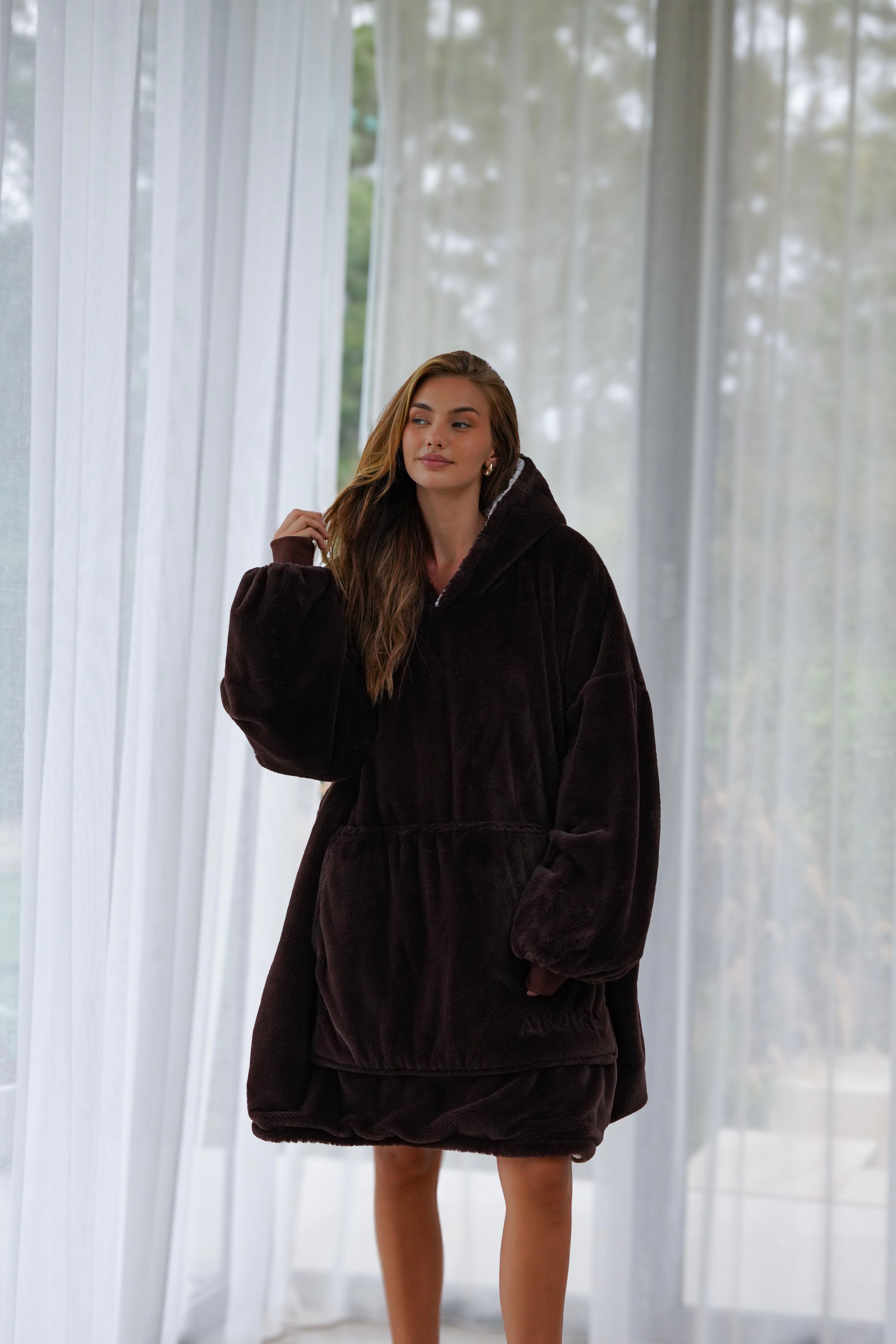Blanket Hoodie Coco