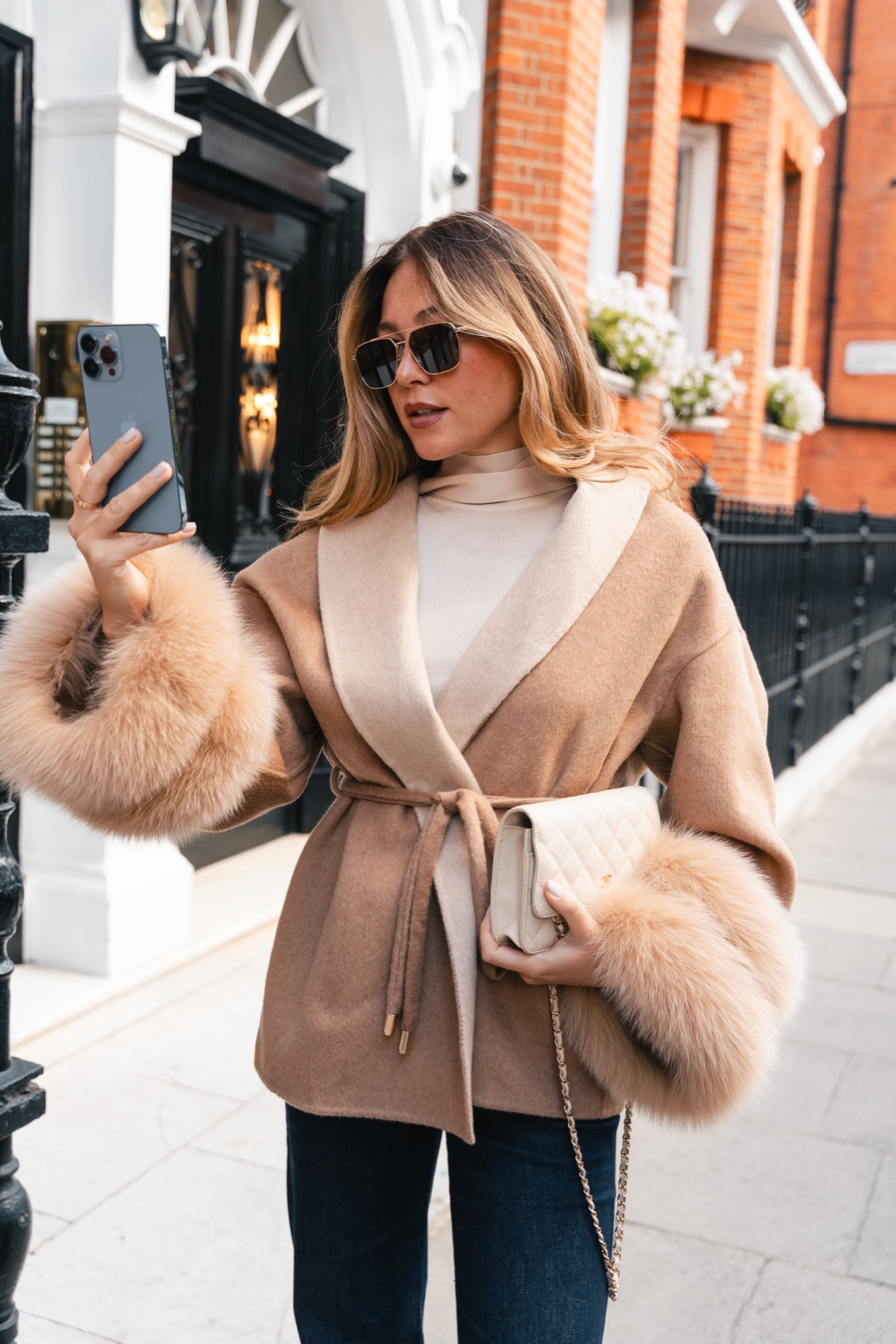 Velvet Blazer Sand