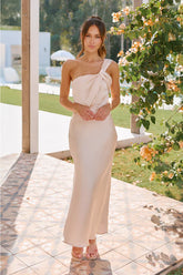 Greta Maxi Dress – Champagne