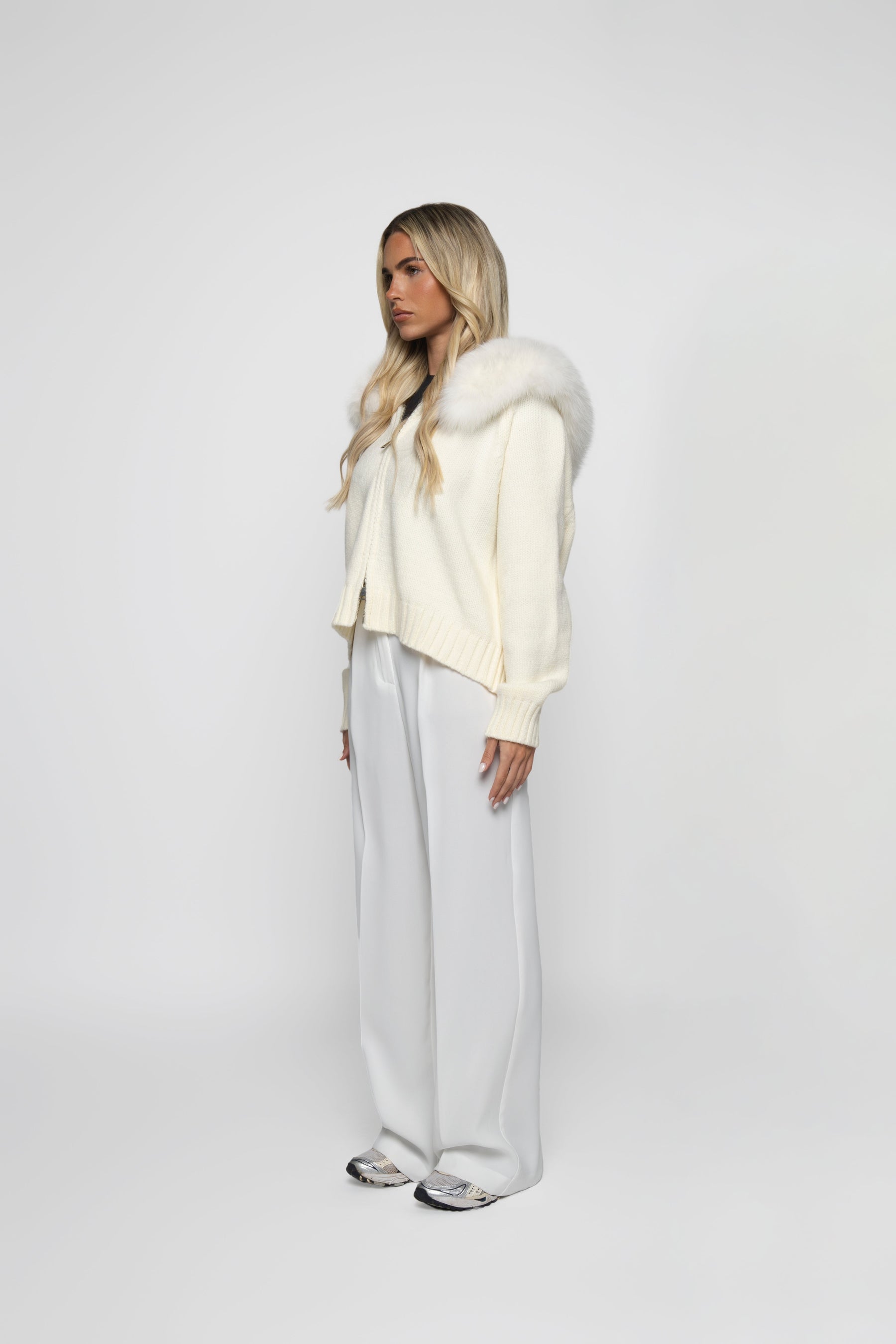 Velvet Cardigan - White