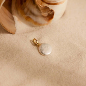 Luna Pearl Circle Necklace