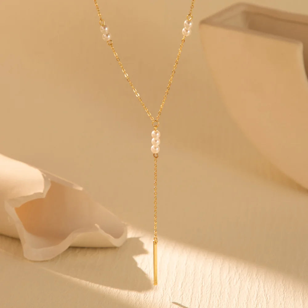 Retro Pearl Bead Pendant Necklace