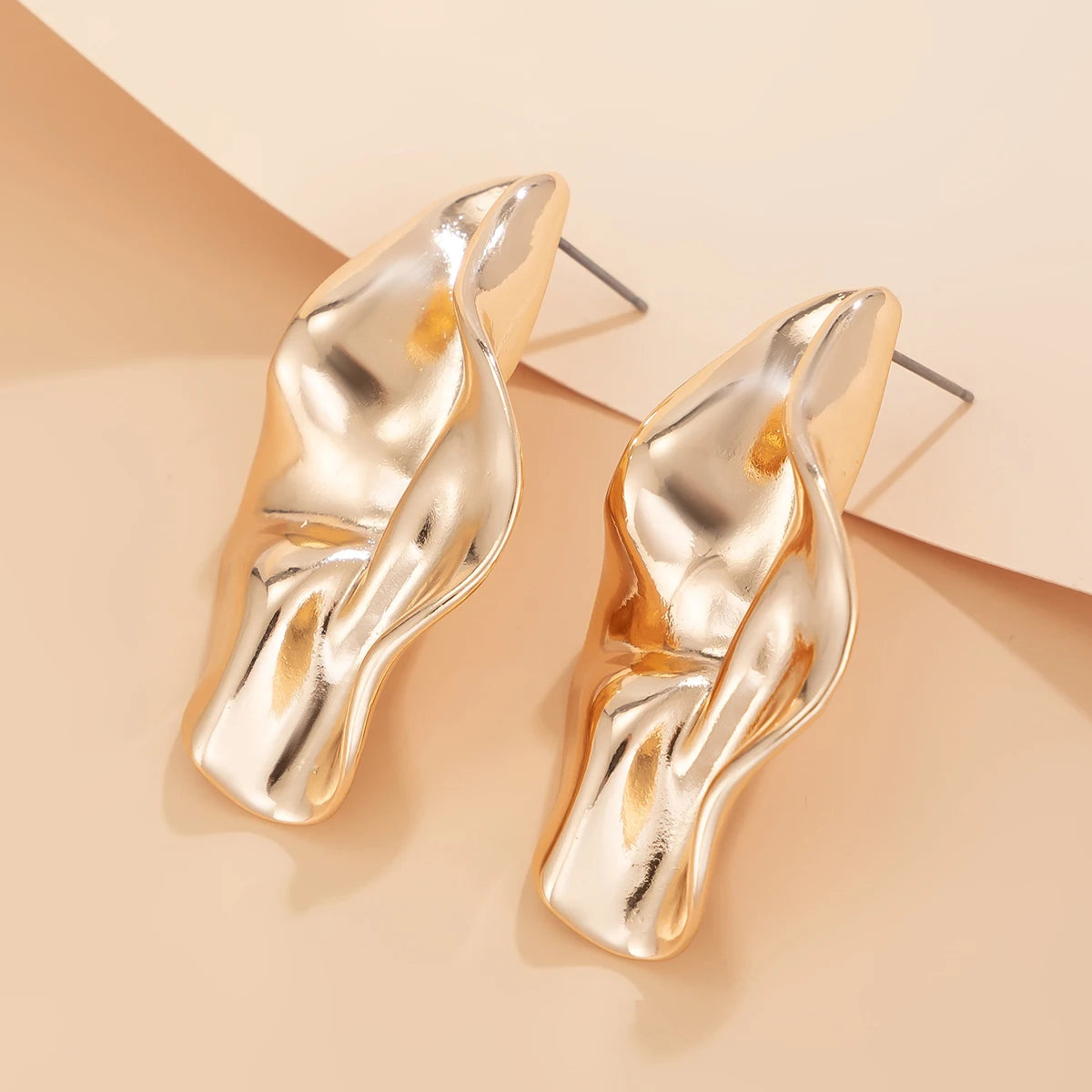 Molten Shine Earring